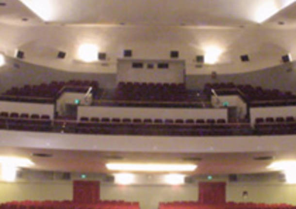interno sala platea poltrone teatro sociale busto