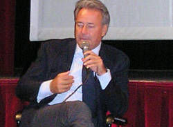 corrado tedeschi presentazione al teatro di saronno