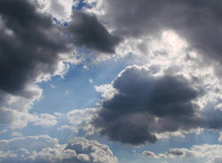 Sole e nuvole