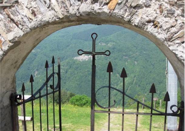 monteviasco cimitero