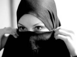 donna islamica velo 