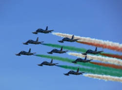 frecce tricolori apertura