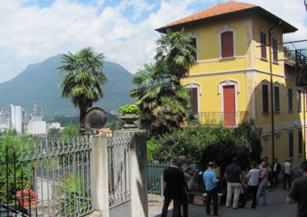 bossi tremonti 2011 gemonio