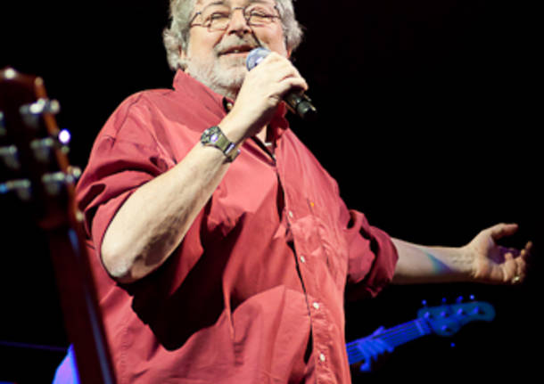 concerto guccini 11 novembre 2011