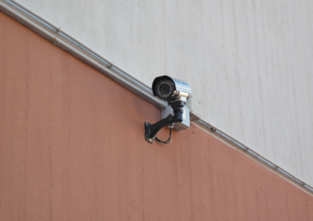 La videocamere a scuola  (inserita in galleria)