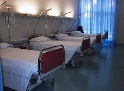 letti corsia ospedale prima
