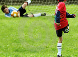bambini calcio apertura