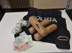 sequestro droga marijuana hashish polizia varese