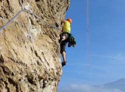 Lo spettacolo dell'arrampicata in montagna (inserita in galleria)