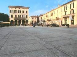 luino centro foto