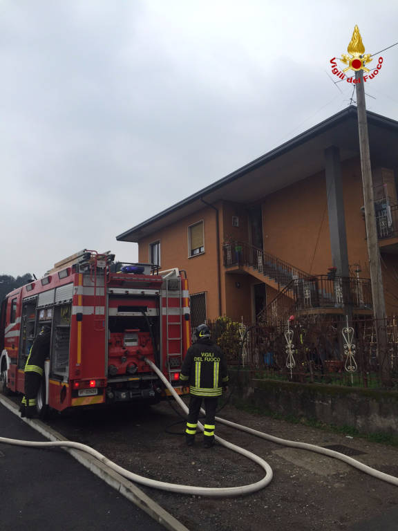 ispra incendio vigili del fuoco 