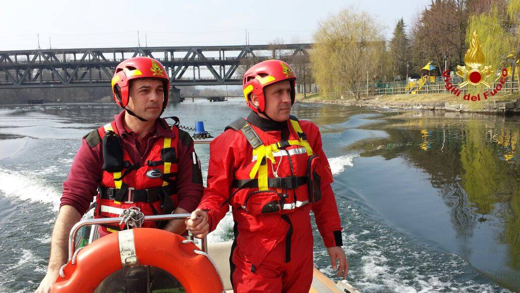 ricerca persona sesto calende vigili del fuoco