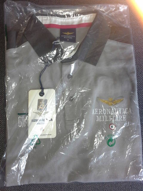 I cimeli della corsa rosa donati a Dominique