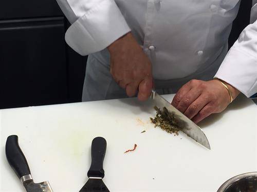 Zola e Merluzzo, salmone con i capperi: è il mare più originale