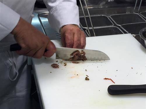 Zola e Merluzzo, salmone con i capperi: è il mare più originale
