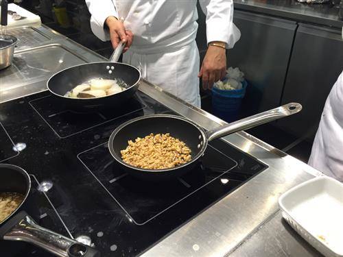 Zola e Merluzzo, salmone con i capperi: è il mare più originale