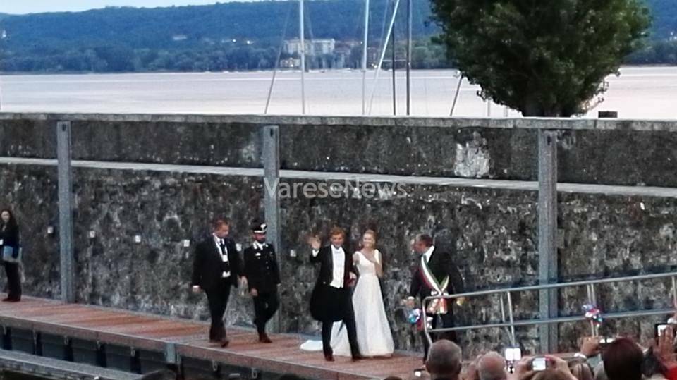 beatrice borromeo pierre casiraghi sposi angera