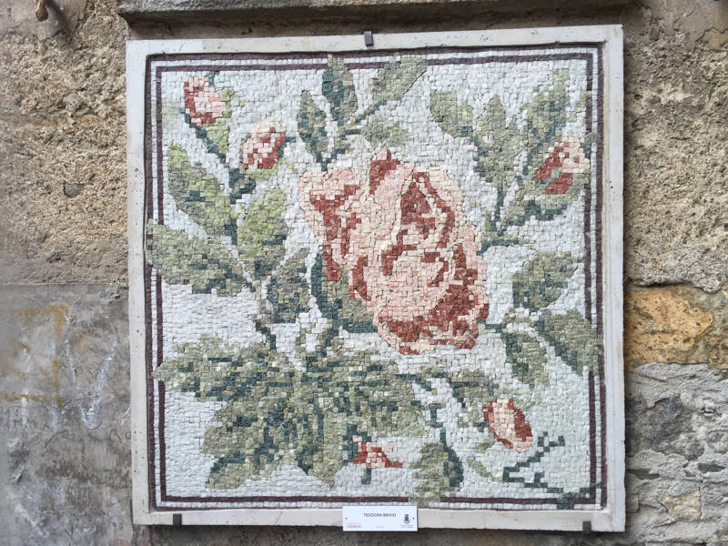 Mosaici a cadero, Maccagno