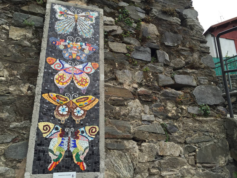 Mosaici a cadero, Maccagno