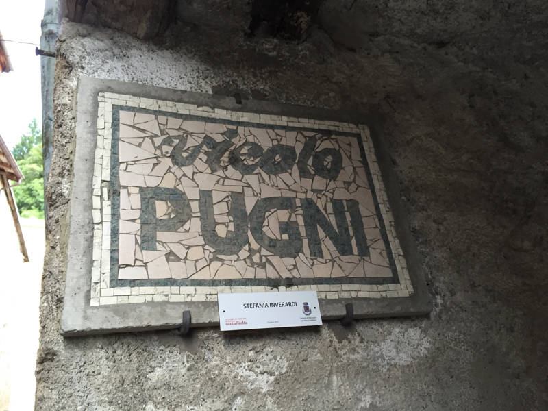 Mosaici a cadero, Maccagno