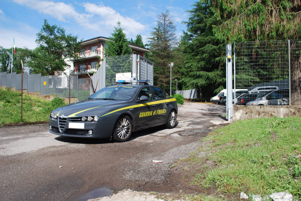 guardia di finanza generiche