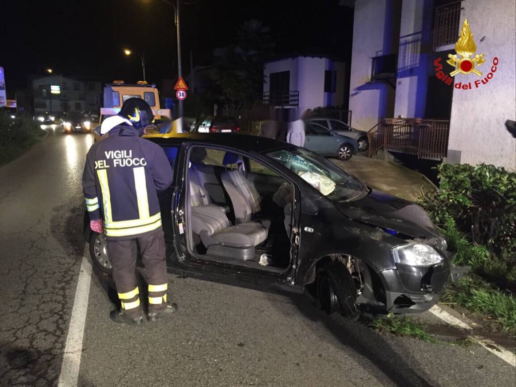incidente stradale mesenzana 20 settembre 2015