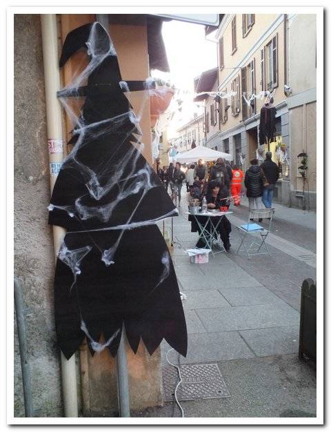 Ad Angera arrivano le streghe