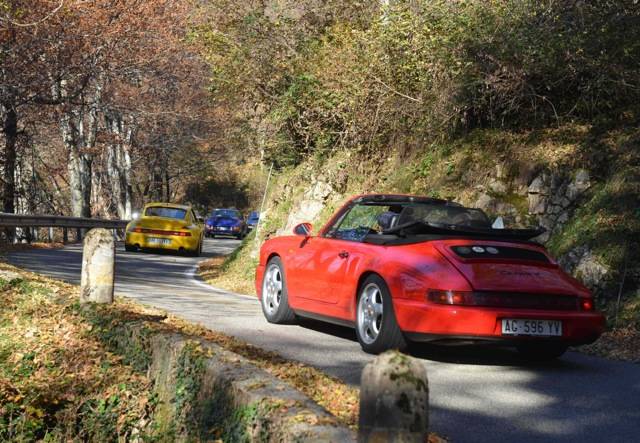 Guidando l'arte 2015 Porsche varese