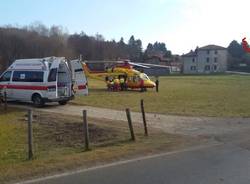 Scoppia un petardo, perde entrambe le mani