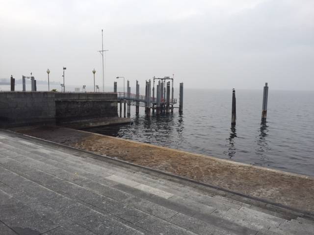 Barche addormentate sulle sponde del Verbano