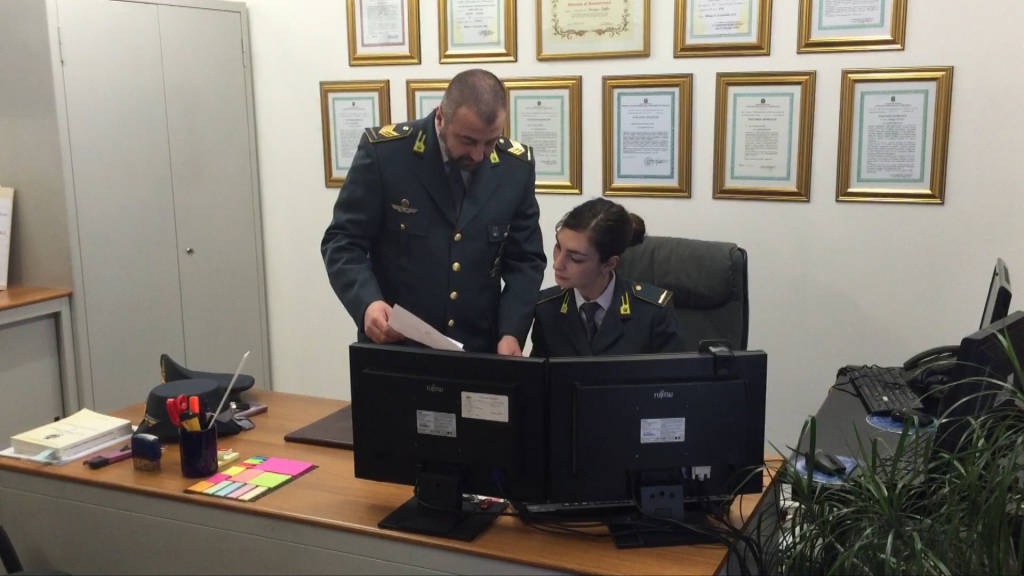 guardia di finanza generiche