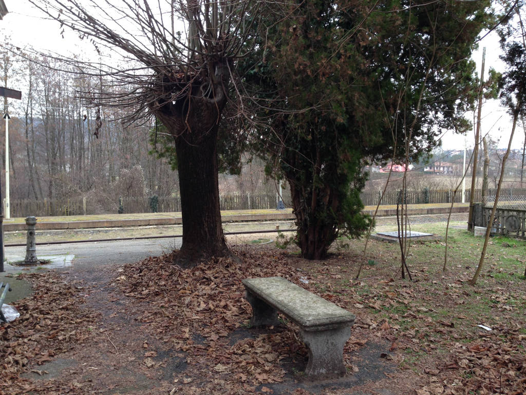 La vecchia stazione Taino-Angera