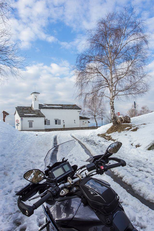 Panorama dalla chiesetta di San Rocco Sopra Maccagno e Passo della Forcora