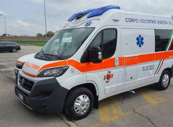la nuova ambulanza del cva di angera