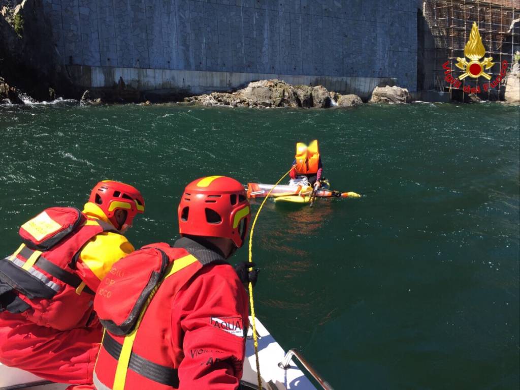 lago maggiore vigili del fuoco