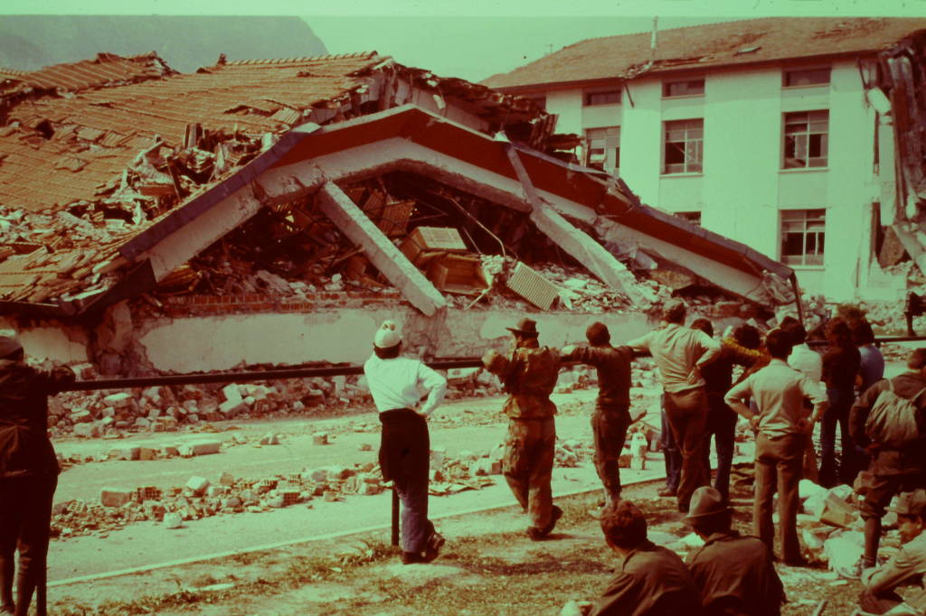 I varesini in Friuli per la ricostruzione dopo il terremoto