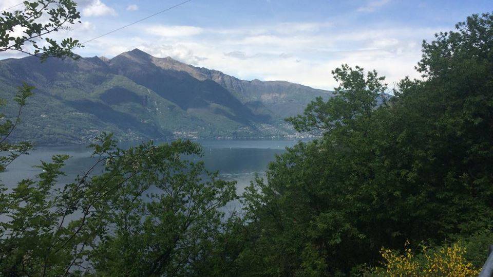 I castelli di Cannero visti da Maccagno