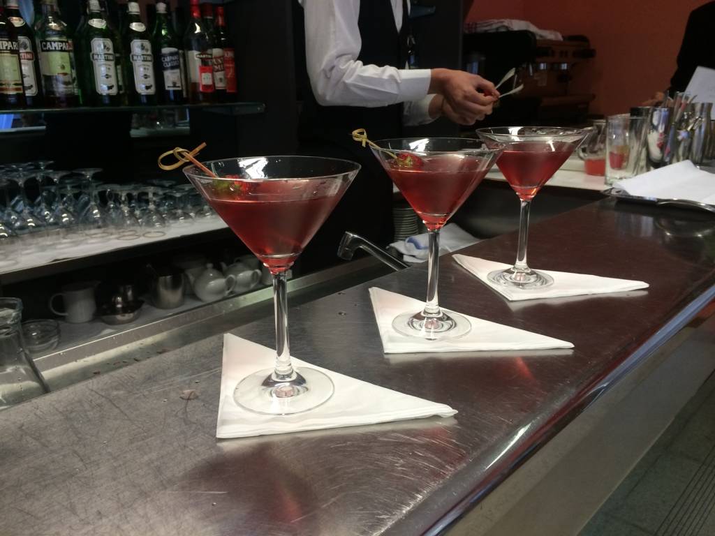 La gara dei futuri barman al Cfp di Luino