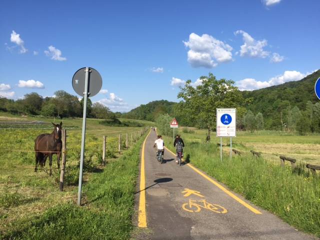 la pista ciclabile cuveglio - rancio valcuvia