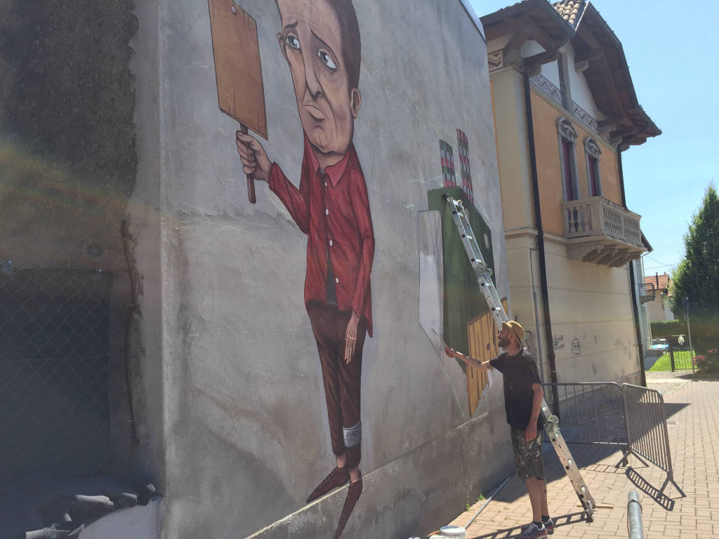 Ispra, un murales contro il gioco d'azzardo