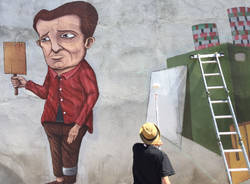 Ispra, un murales contro il gioco d'azzardo