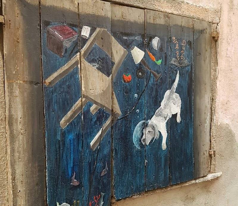 A Maccagno \"Portoni dipinti\"