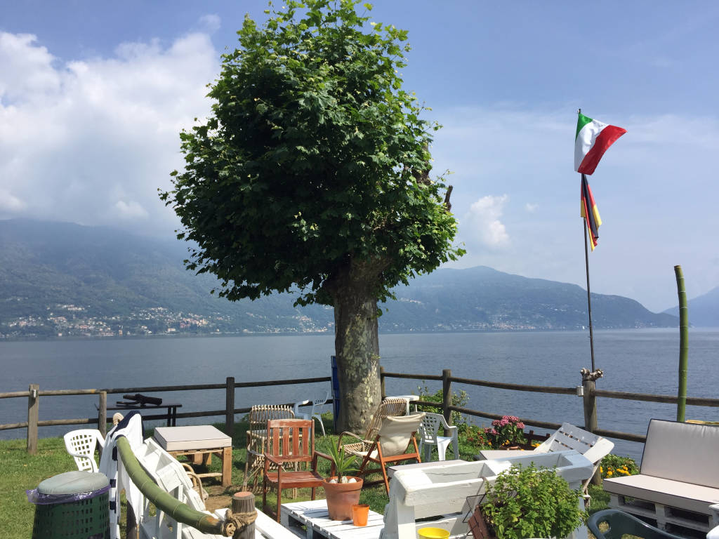 Kiosk, chiosco di porto Valtravaglia 