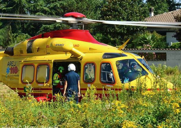 Anziana investita in bicicletta