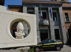 guardia di finanza luino