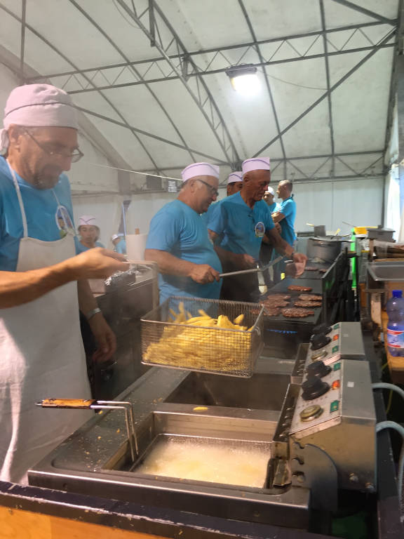 La prima festa ai Baranzit
