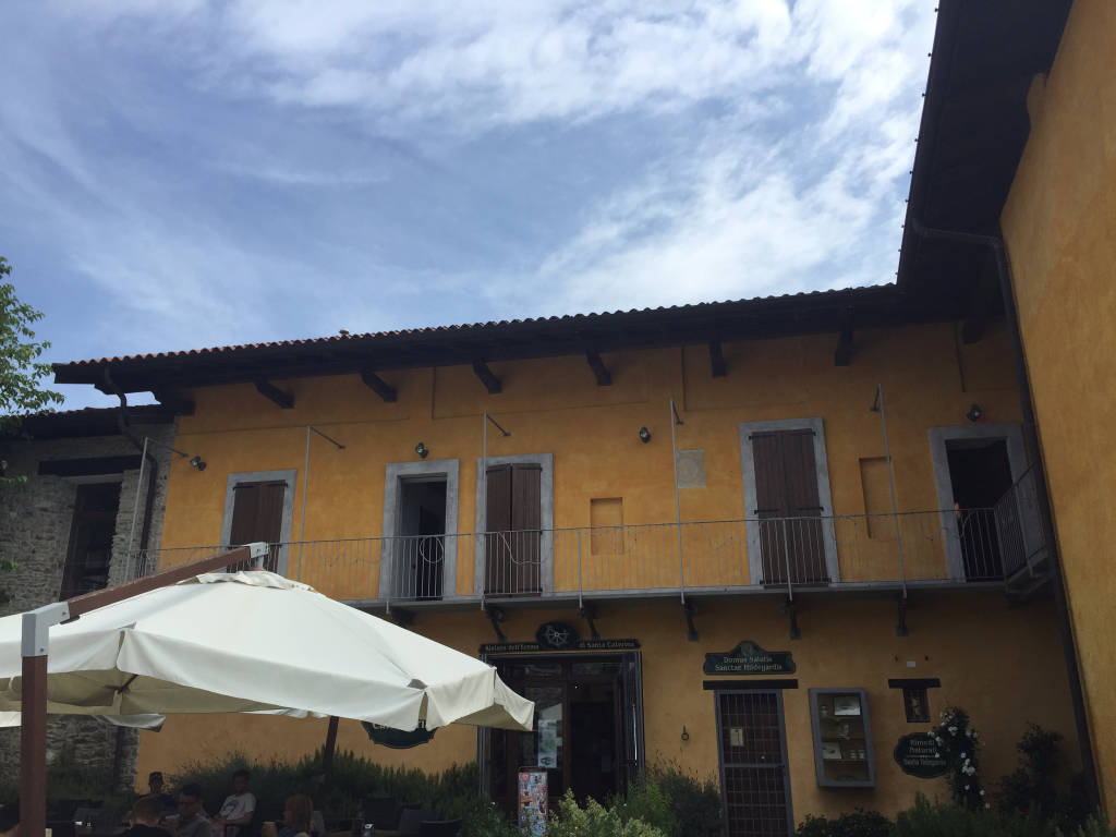 Locanda dell'Eremo a Santa Caterina del Sasso
