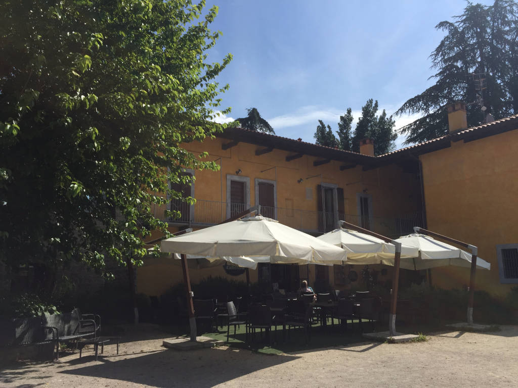 Locanda dell'Eremo a Santa Caterina del Sasso 