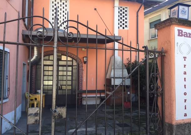 Voldomino e i negozi che se ne vanno