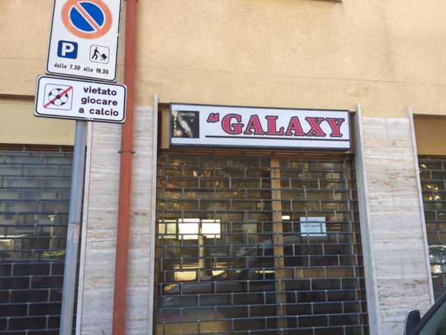 Voldomino e i negozi che se ne vanno